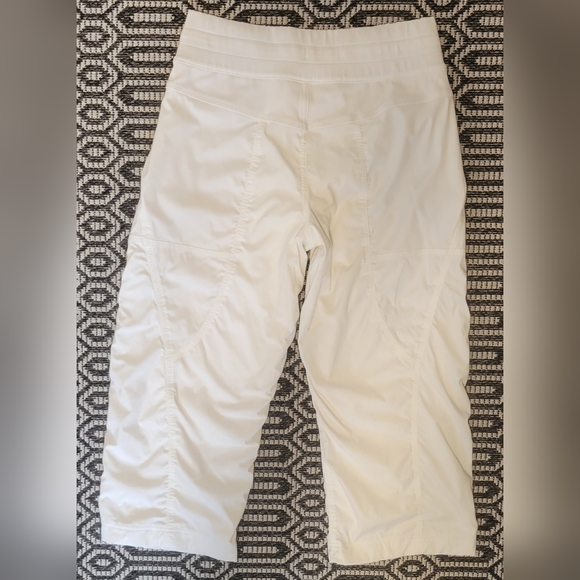 Lululemon Studio Crop Sz4 - Picture 5 of 8